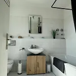 Angebot - Monteurswohnung - Zentral - 2 Betten - Waschmaschine - Wifi - Tv - Küche Apartment Zwickau