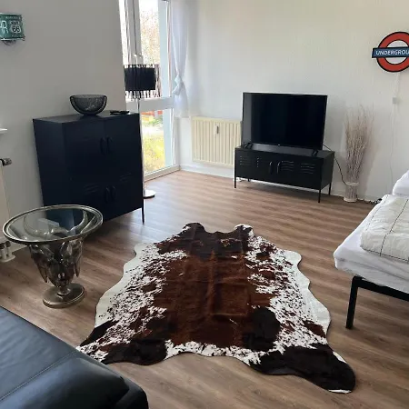 Angebot - Monteurswohnung - Zentral - 2 Betten - Waschmaschine - Wifi - Tv - Kueche Apartmán Zwickau