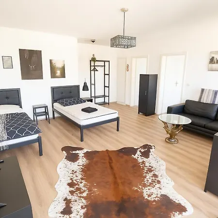 Angebot - Monteurswohnung - Zentral - 2 Betten - Waschmaschine - Wifi - Tv - Kueche Zwickau